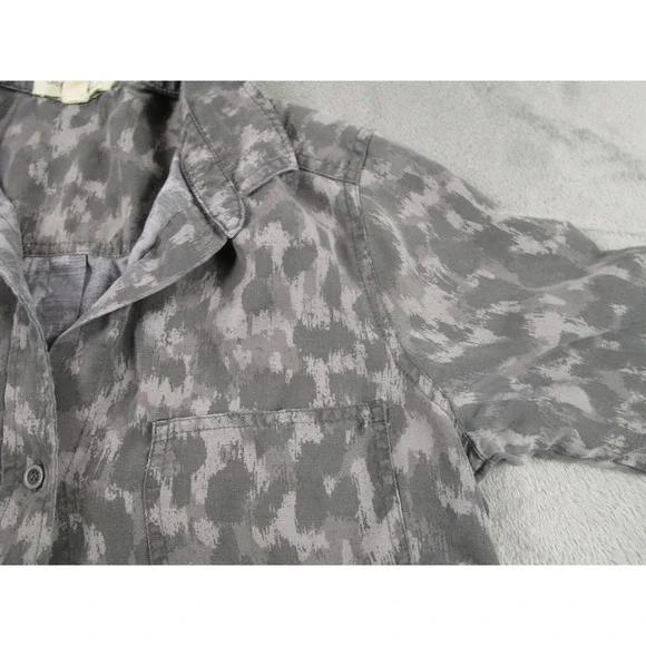 Cloth And Stone Top Womens Medium‎ Gray Button Up Casual Preppy - Picture 2 of 8